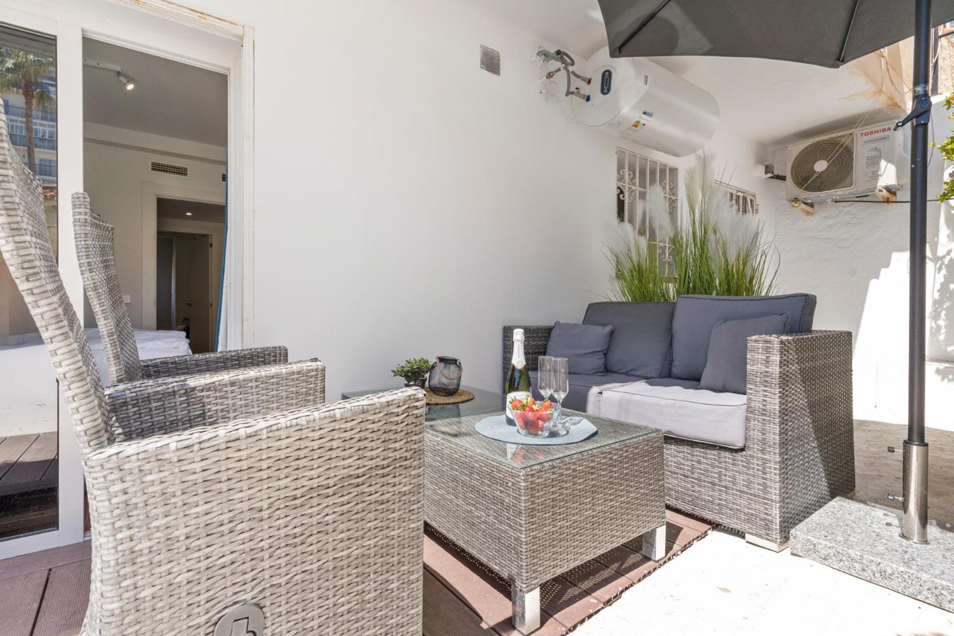 Beachfront Calahonda Apartment By Costarentals - Ref 89 Sitio de Calahonda Екстериор снимка