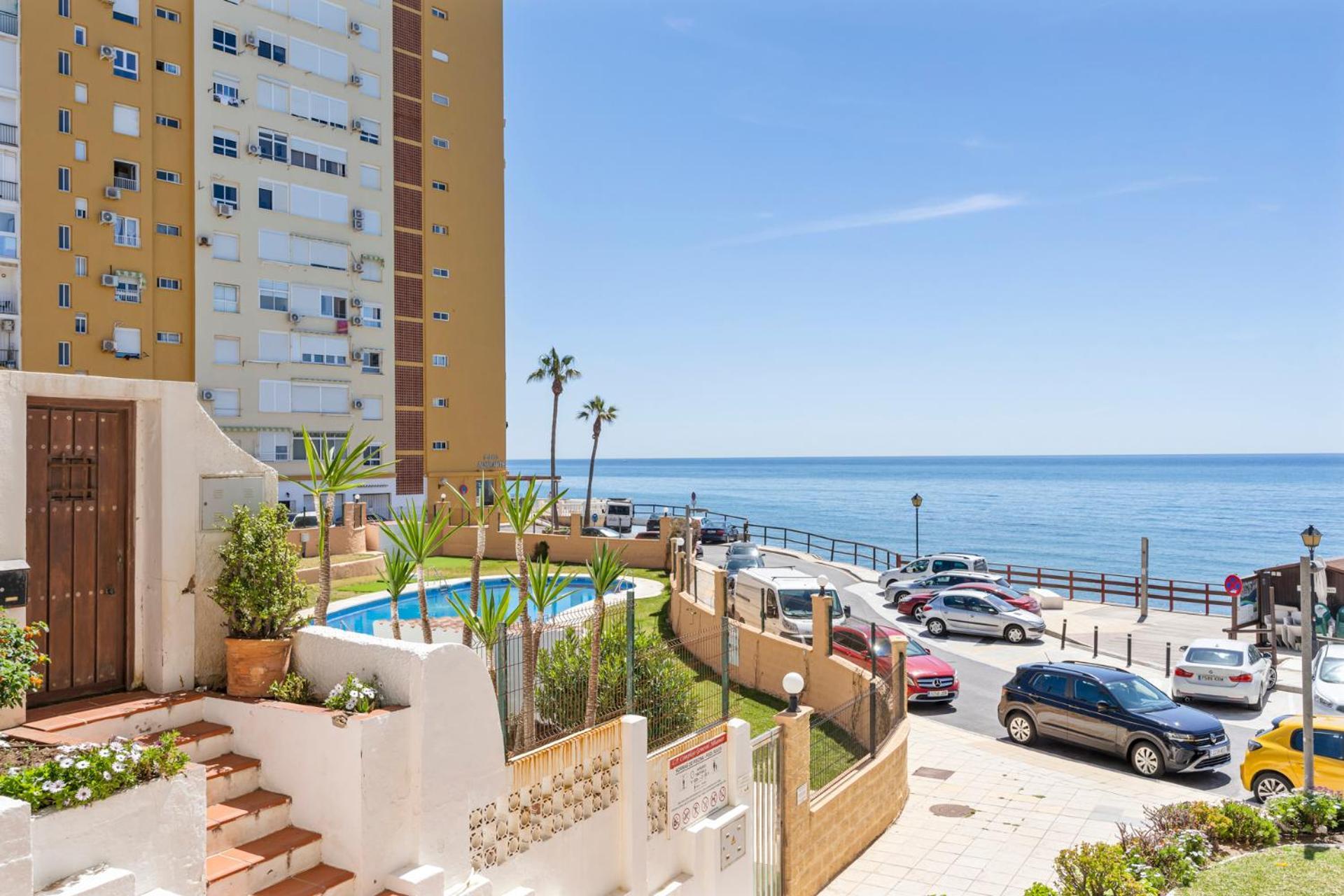 Beachfront Calahonda Apartment By Costarentals - Ref 89 Sitio de Calahonda Екстериор снимка